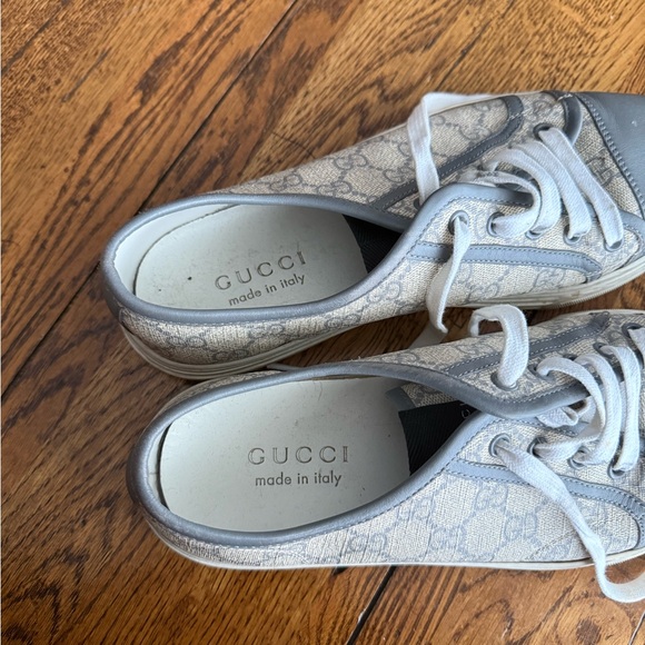 Gucci GG Supreme Canvas Low ‘Beige Gray’ Sneakers - Picture 3 of 9